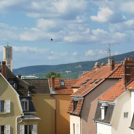 Friends And Familly Guest - Gare - Jardin - Combles Et Vous Кольмар