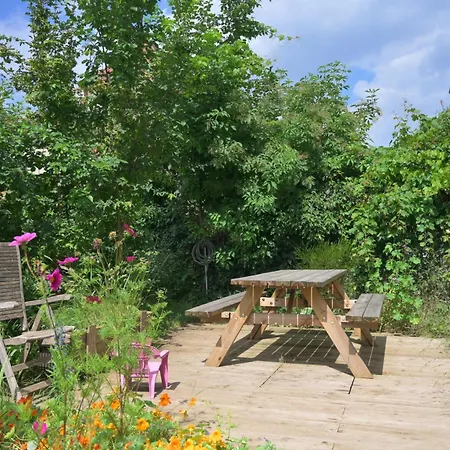 Appartement Combles Et Vous, Duplex T6 Colmar, Famille, Inclusive, Jardin&parking Vélos