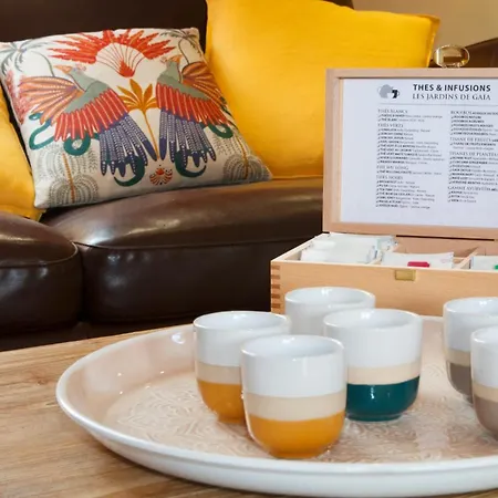 Appartement Combles Et Vous, Duplex T6 Colmar, Famille, Inclusive, Jardin&parking Vélos *