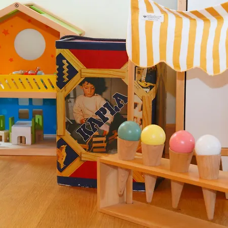 Appartement Combles Et Vous, Duplex T6 Colmar, Famille, Inclusive, Jardin&parking Vélos Colmar