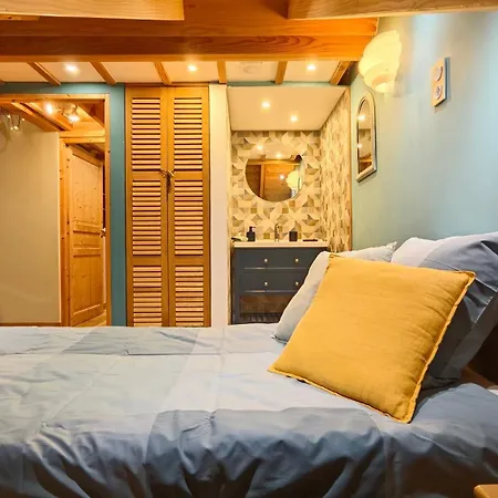 Combles Et Vous, Duplex T6 Colmar, Famille, Inclusive, Jardin&parking Vélos Appartement Colmar