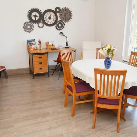 Grand Duplex Familial 113 M - Jardin - Gare - Jusqu'a 8 Pers Lejlighed *