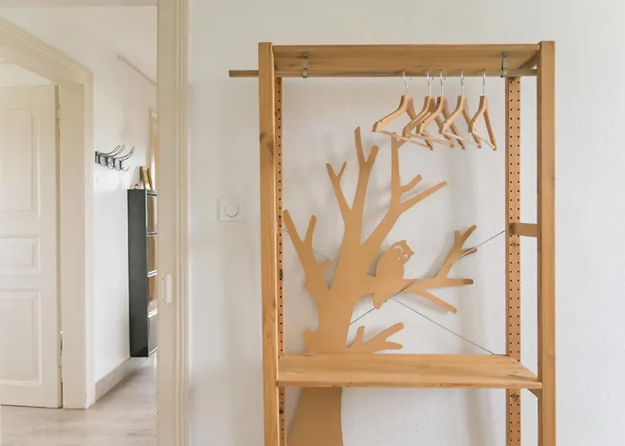 Friends And Familly Guest